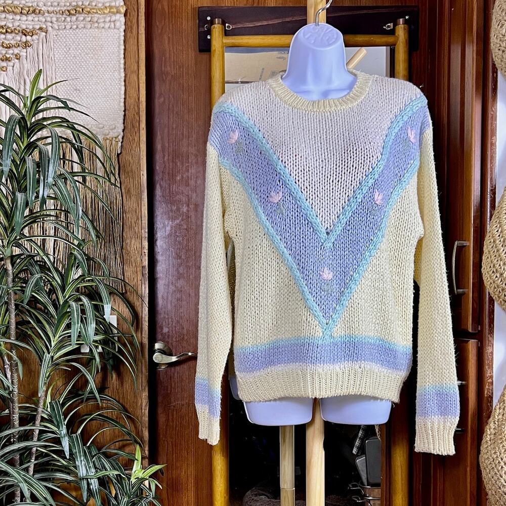 Vintage Designers Originals Sweater Womens M Cream Floral Hand Knit Ramie Korea